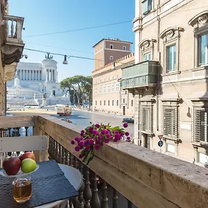  Dom wakacyjny Amazing Piazza Venezia